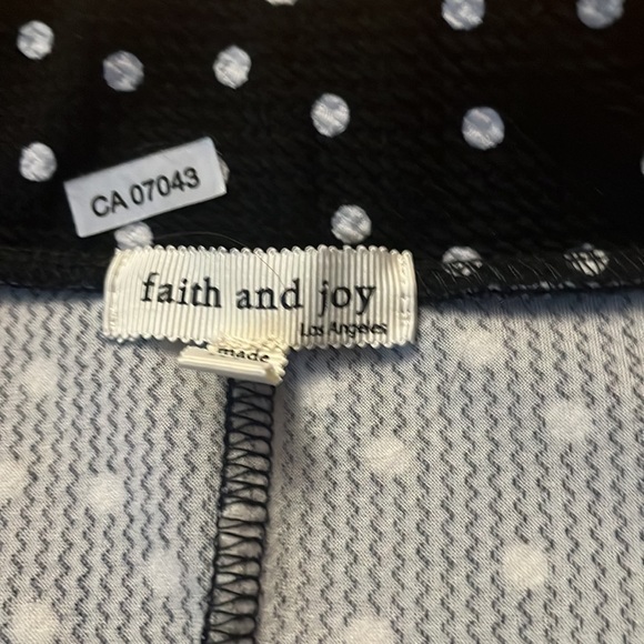 Faith and Joy polka dot skirt medium - Picture 3 of 3